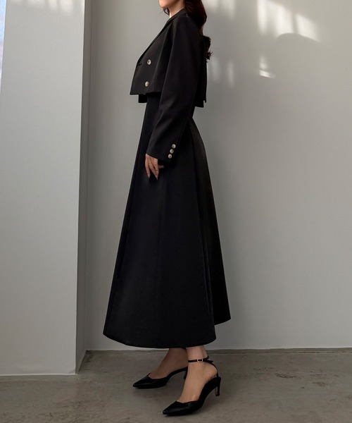 Louere（ルエレ）の「バックスリットショートジャケットsetキャミフレアワンピース（セットアップ・レディース・ブラウン/チャコール/ブラック/アイボリー/グレイッシュベージュ・SMALL/MEDIUM/LARGE/X-LARGE）」の17枚目の写真