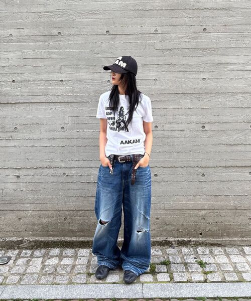 AAKAM（アーカム）の「VTG エンボ ウォッシュド デニムパンツ (ブルー)（デニムパンツ・レディース・その他・1/2）」の11枚目の写真
