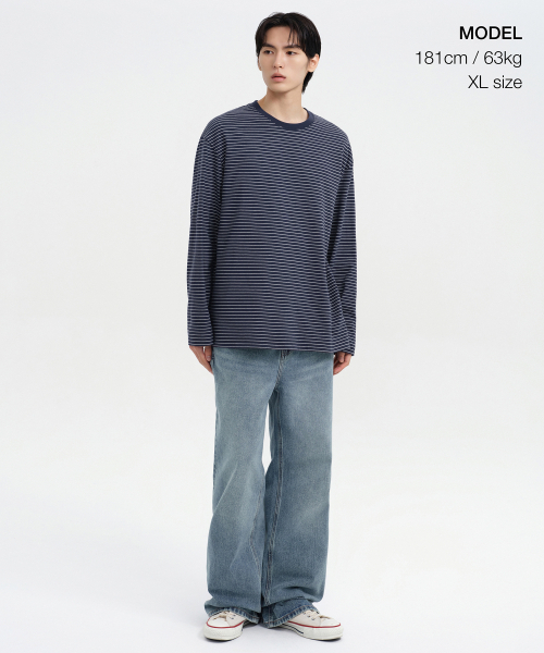 MUSINSA STANDARD（ムシンサスタンダード）の「ピンストライプリラックスド長袖Tシャツ[ネイビー/ホワイト]（Tシャツ/カットソー・メンズ・その他・SMALL/MEDIUM/LARGE/X-LARGE/XX-LARGE）」の2枚目の写真