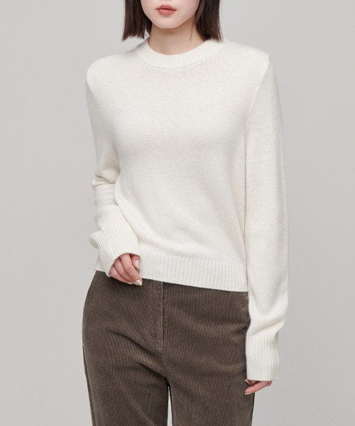 MUSINSA STANDARD WOMAN（ムシンサスタンダードウーマン）の「ウィメンズアンゴラブレンドクルーネックニット[アイボリー]（ニット/セーター・レディース・その他・SMALL/MEDIUM/LARGE/X-SMALL）」の3枚目の写真