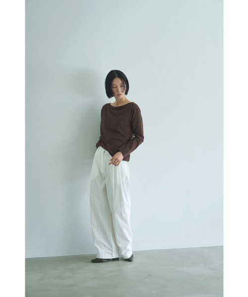 marjour（マージュール）の「COTTON NYLON TUCK WIDE PANTS（その他パンツ・レディース・チャコールグレー/オフホワイト・M）」の15枚目の写真