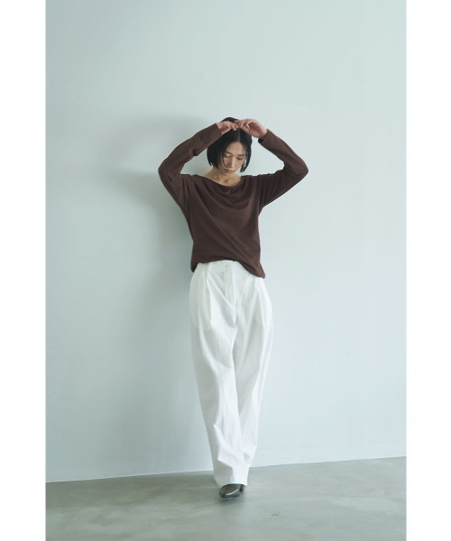 marjour（マージュール）の「COTTON NYLON TUCK WIDE PANTS（その他パンツ・レディース・チャコールグレー/オフホワイト・M）」の16枚目の写真