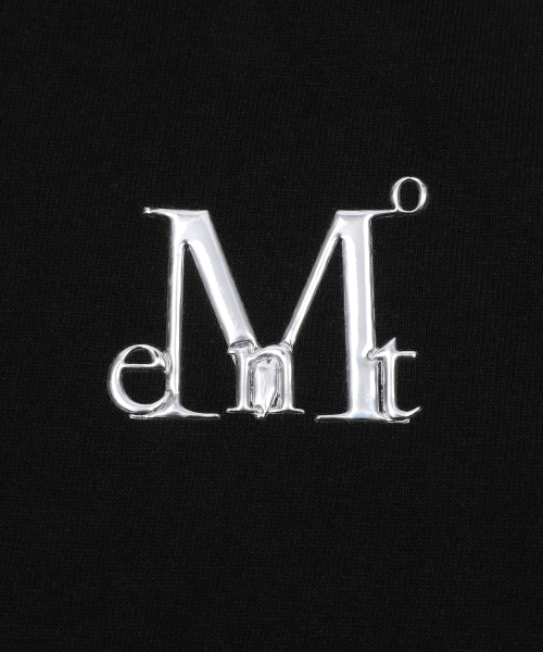 MUCENT(ムセント)の「テインメタルロゴサイドボタンロングナシ(Tシャツ/カットソー・レディース・ブラック・FREE)」の3枚目の写真