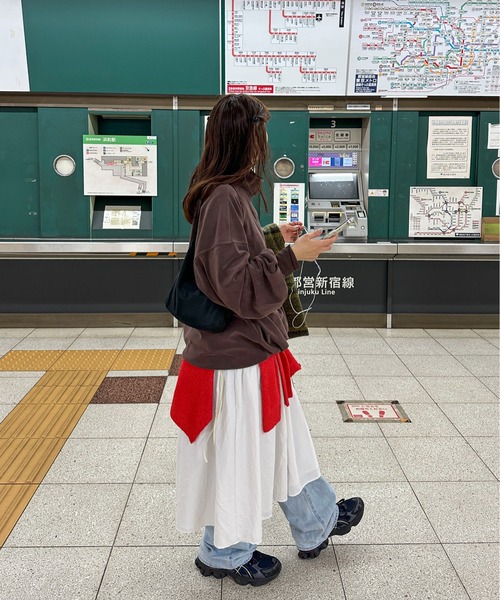 PILIT（ピリット）の「パイピング ミニボアプルオーバー（その他トップス・レディース・ブラウン/アイボリー/ブルー・MEDIUM）」の18枚目の写真