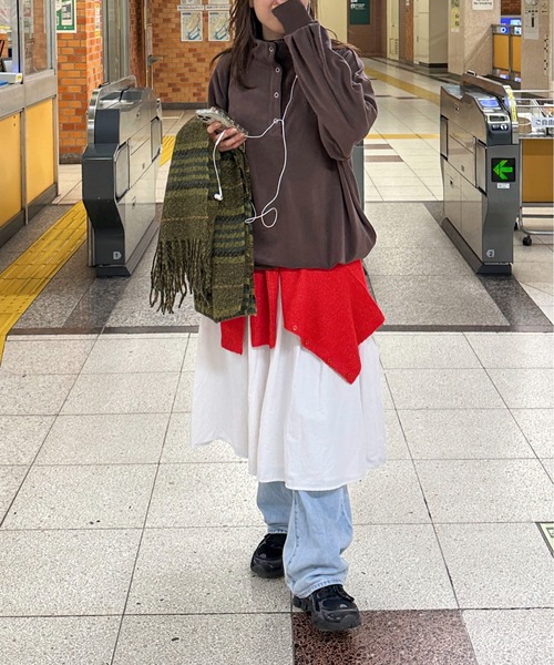 PILIT（ピリット）の「パイピング ミニボアプルオーバー（その他トップス・レディース・ブラウン/アイボリー/ブルー・MEDIUM）」の21枚目の写真