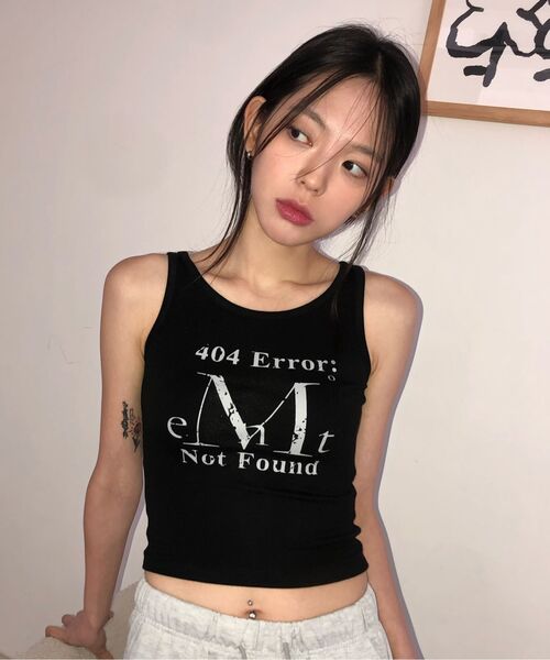 MUCENT(ムセント)の「404エラークラックロゴスリーブレスナシ (3カラー)(Tシャツ/カットソー・レディース・ホワイト/チャコールグレー/ブラック・FREE)」の11枚目の写真
