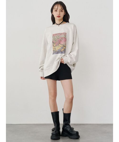 MURUA(ムルーア)の「【WEB限定】フラワールーズスウェット(スウェット・レディース・ダークグレー/ライトグレー・FREE)」の5枚目の写真