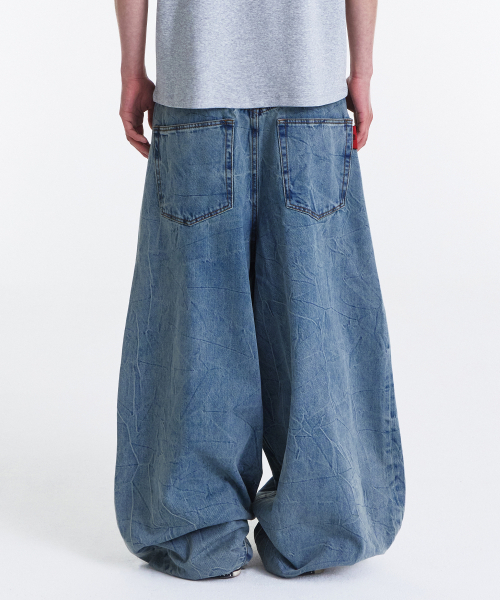 KICHUL(キチョル)の「BALLOON FIT DENIM PANTS (MID BLUE)(デニムパンツ・レディース・その他・LARGE/MEDIUM/SMALL/X-SMALL/XX-SMALL)」の3枚目の写真