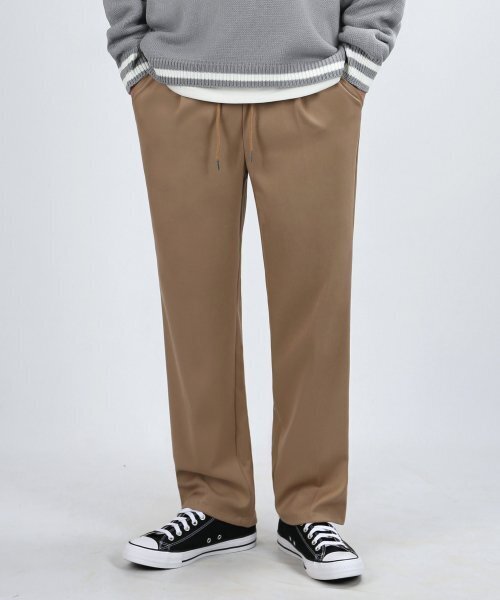VERYVAIN(ベリベーン)の「VENTIL ONE TUCK PANTS (BEIGE)(スラックス・メンズ・その他・LARGE/MEDIUM/SMALL)」の1枚目の写真