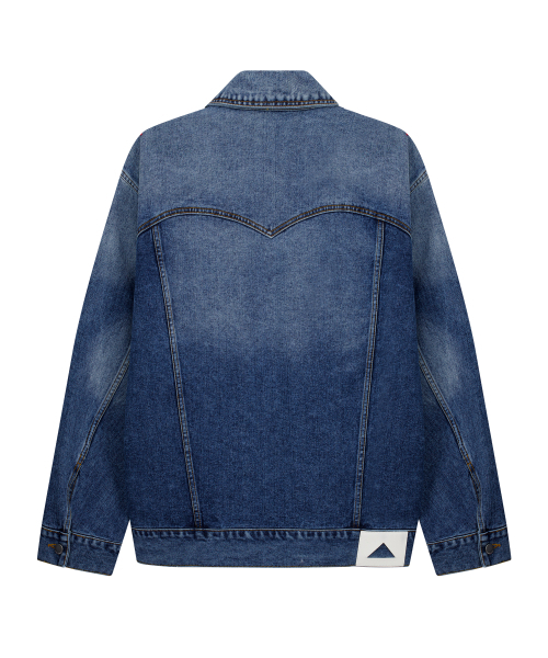 UNGIMMICK（アンジミック）の「OVERSIZED DENIM JACKET (BLUE)（デニムジャケット・メンズ・その他・MEDIUM/LARGE）」の2枚目の写真
