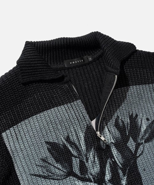 VASTIC（バスティック）の「デジタルプリントハーフジップニット_ブラック（ニット/セーター・メンズ・その他・LARGE/MEDIUM/X-LARGE）」の5枚目の写真