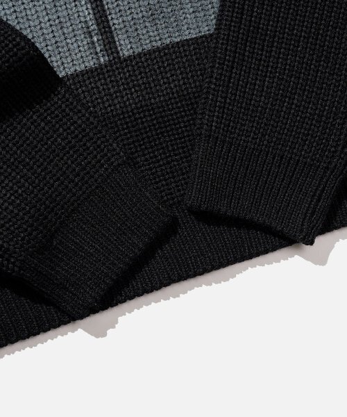 VASTIC（バスティック）の「デジタルプリントハーフジップニット_ブラック（ニット/セーター・メンズ・その他・LARGE/MEDIUM/X-LARGE）」の7枚目の写真