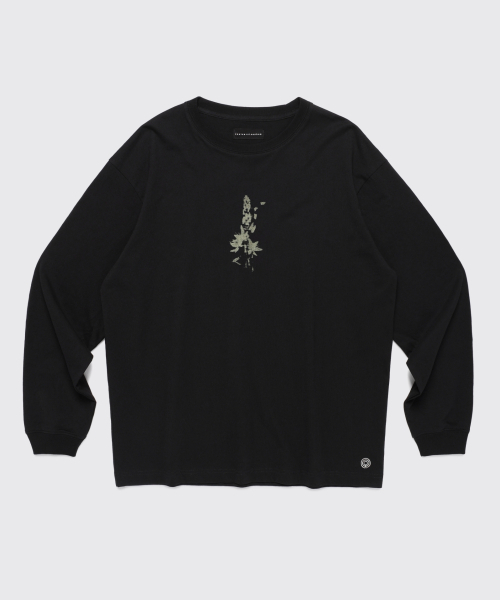 eastserviceshop(イーストサービスショップ)の「アスフォデルフラワーロングスリーブ - ブラック(Tシャツ/カットソー・レディース・ブラック・SMALL/MEDIUM/LARGE)」の1枚目の写真
