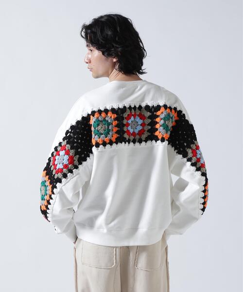 DISCOVERED(ディスカバード)の「DISCOVERED(ディスカバード) 別注 CROCHET SLEEVE SWEAT(スウェット・メンズ・グレー/ホワイト/その他24/ブラック・1/3)」の1枚目の写真