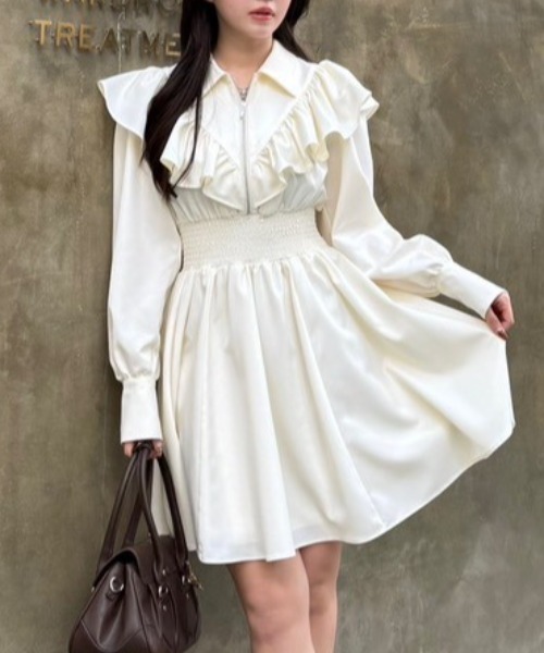 rienda(リエンダ)の「フロントジップフリルミニシャツワンピース 冬服 春服(シャツワンピース・レディース・ホワイト/ライトブルー/ブラック・MEDIUM/SMALL)」の1枚目の写真