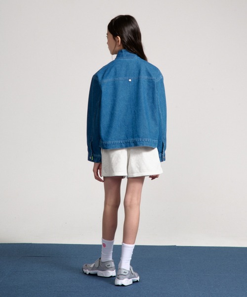 NIKE(ナイキ)の「《セットアップ対応商品》ナイキ スポーツウェア コレクション ウィンドランナー ジュニア デニム ジャケット / Nike Sportswear Collection Windrunner Big Kids' Denim Jacket IF2317-435 Mystic Navy(デニムジャケット・キッズ・ブルー系その他・160/150/140/130)」の9枚目の写真