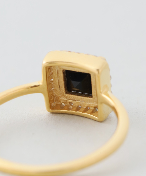 odul（オジュール）の「《WEB限定/追加》ODUL SLOBE別注 スクエアカットリング（リング・レディース・スカイブルー/ブラック/ホワイト・FREE/11/13）」の15枚目の写真