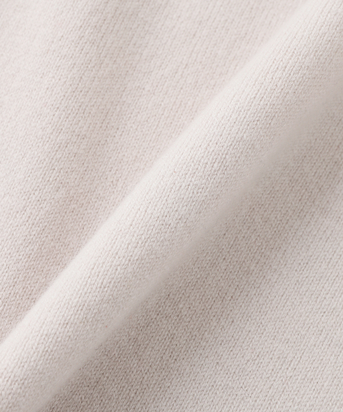 extreme cashmere（エクストリーム　カシミヤ）の「extreme cashmere (エクストリームカシミア)  be classic（ニット/セーター・メンズ・アイボリー・FREE）」の5枚目の写真