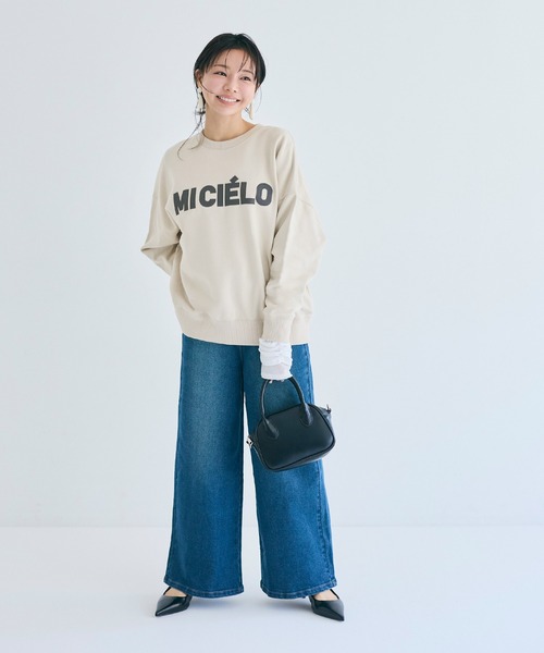 coca(coca)(コカ)の「ワッペン刺繍裏毛トレーナー(スウェット・レディース・ライトブルー/ブラック/ネイビー/ライトベージュ・S/M/L)」の14枚目の写真