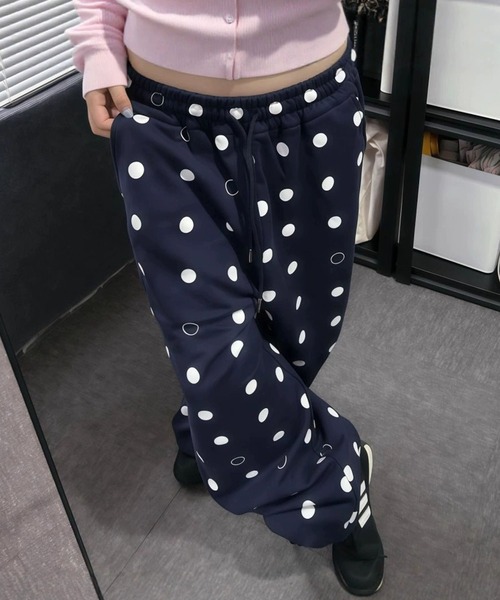 meJane(ミージェーン)の「ドット柄 スウェットパンツ(スウェットパンツ・レディース・ネイビー・L/M/S)」の1枚目の写真