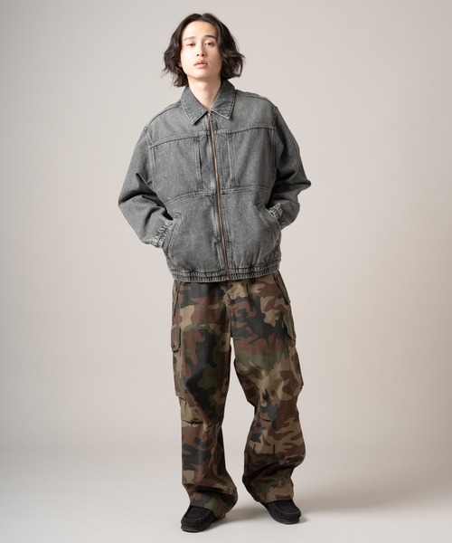 Levi's(リーバイス)の「Levi's/リーバイス BAGGY FIELD カーゴパンツ(カーゴパンツ・メンズ・グリーン・S/M/L/XL)」の4枚目の写真
