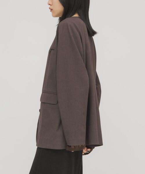 KBF（ケイビーエフ）の「ノーカラーデザインジャケット（ノーカラージャケット・レディース・グレー系その他/ブラウン系その他・ONE）」の22枚目の写真