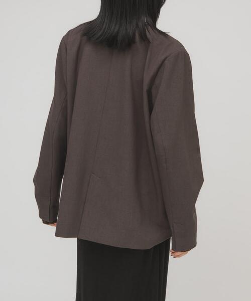 KBF（ケイビーエフ）の「ノーカラーデザインジャケット（ノーカラージャケット・レディース・グレー系その他/ブラウン系その他・ONE）」の19枚目の写真