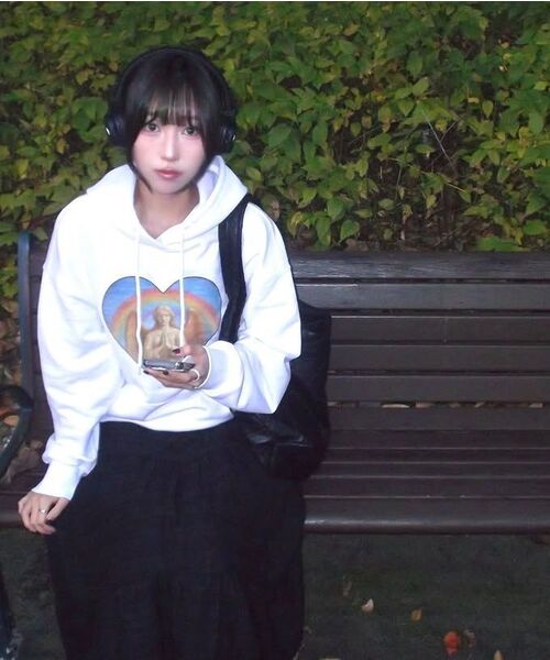 Retriever Club（レトリーバークラブ）の「ANGEL HOODIE [BLACK]（パーカー・レディース・その他・S/L）」の15枚目の写真