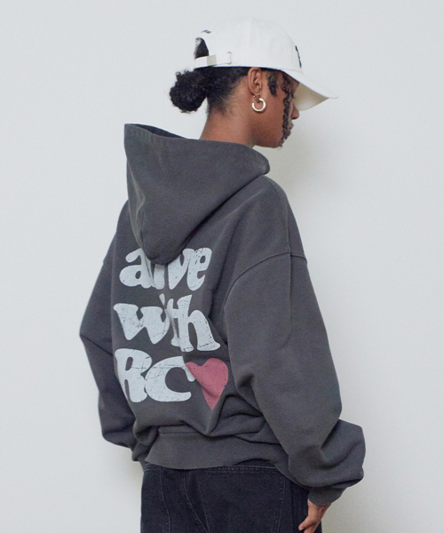 ALIVE HOODIE — пигментированное черное худи