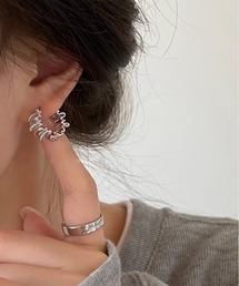 ギャザー フープピアス