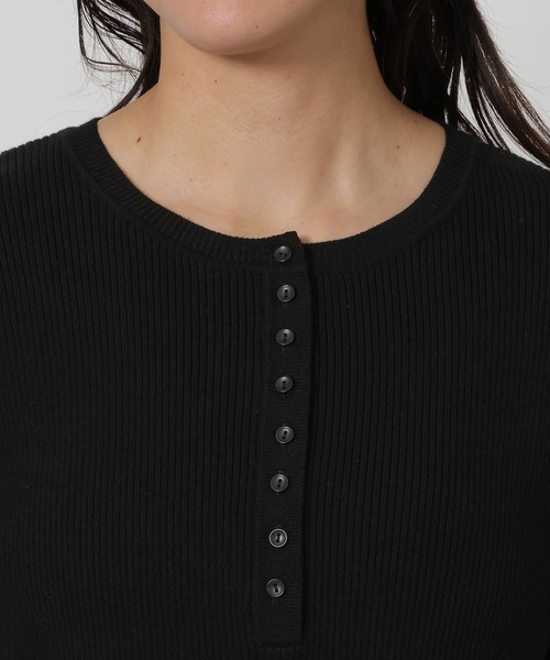 LAKOLE（ラコレ）の「14ゲージヘンリーネックニットプルオーバー / 639733（ニット/セーター・レディース・ブルー系その他/杢グレー/ブラック/アイボリー・FREE）」の9枚目の写真