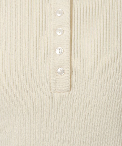 LAKOLE（ラコレ）の「14ゲージヘンリーネックニットプルオーバー / 639733（ニット/セーター・レディース・ブルー系その他/杢グレー/ブラック/アイボリー・FREE）」の11枚目の写真