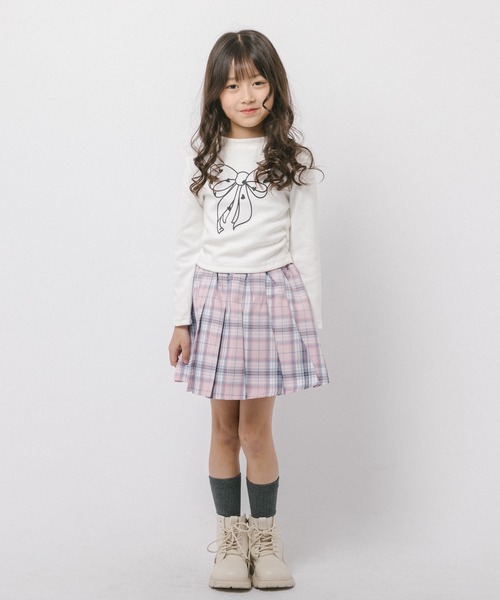 URBAN CHERRY(アーバンチェリー)の「【動くたびラメきらめく】ラメミックスプリーツスカート(インナーパンツ付き)(スカート・キッズ・ブラック/パープル/ネイビー/ピンク・120cm/110cm/140cm/130cm/150cm)」の15枚目の写真