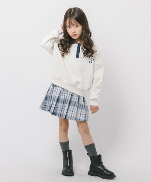 URBAN CHERRY(アーバンチェリー)の「【動くたびラメきらめく】ラメミックスプリーツスカート(インナーパンツ付き)(スカート・キッズ・ブラック/パープル/ネイビー/ピンク・120cm/110cm/140cm/130cm/150cm)」の13枚目の写真