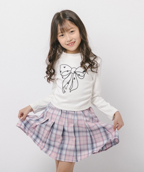 URBAN CHERRY(アーバンチェリー)の「【動くたびラメきらめく】ラメミックスプリーツスカート(インナーパンツ付き)(スカート・キッズ・ブラック/パープル/ネイビー/ピンク・120cm/110cm/140cm/130cm/150cm)」の9枚目の写真