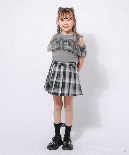 URBAN CHERRY（アーバンチェリー）の「【動くたびラメきらめく】ラメミックスプリーツスカート(インナーパンツ付き)（スカート・キッズ・ブラック/パープル/ネイビー/ピンク・120cm/110cm/140cm/130cm/150cm）」の11枚目の写真