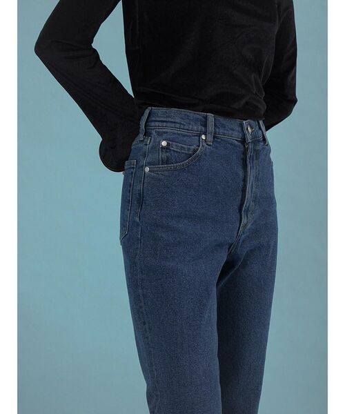 FIKA.(フィーカ)の「Slim flared denim pants(デニムパンツ・レディース・ブルー系その他/ブルー・MEDIUM/SMALL)」の10枚目の写真