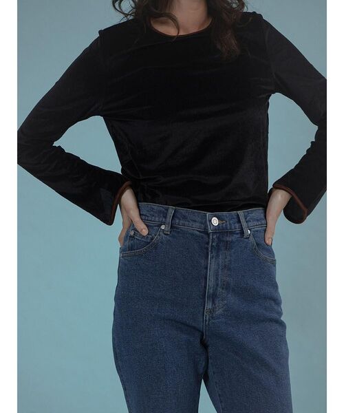 FIKA.(フィーカ)の「Slim flared denim pants(デニムパンツ・レディース・ブルー系その他/ブルー・MEDIUM/SMALL)」の11枚目の写真