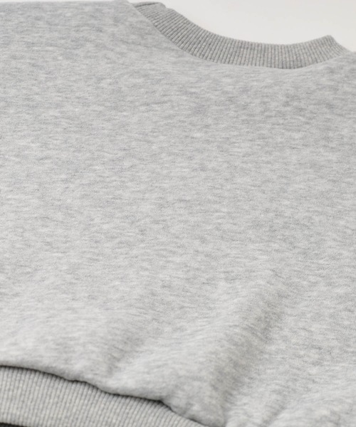 URBAN CHERRY（アーバンチェリー）の「サイドフリルデザインフレンチロゴ刺繍トレーナー（その他トップス・キッズ・グレー/ブラック・120cm/130cm/140cm/110cm）」の19枚目の写真
