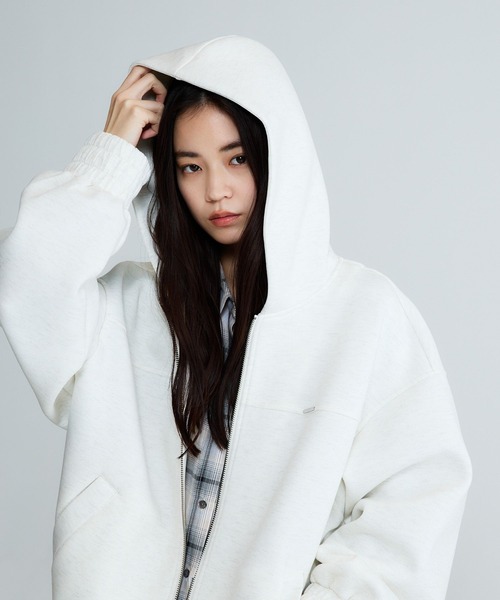 JEANASIS（ジーナシス）の「ダンボールBIGフードブルゾン/638699（ブルゾン・レディース・ブラック/オートミール/グレー・FREE）」の15枚目の写真