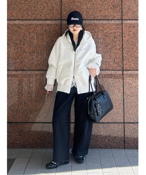 JEANASIS（ジーナシス）の「ダンボールBIGフードブルゾン/638699（ブルゾン・レディース・ブラック/オートミール/グレー・FREE）」の18枚目の写真