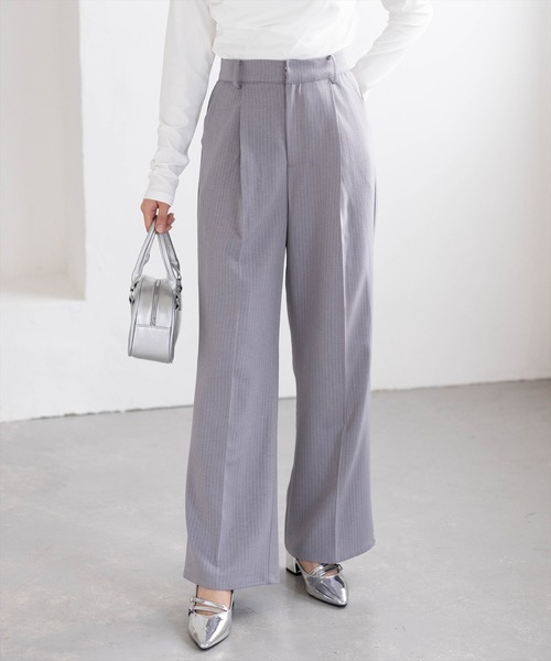 CLEAR BASIC（クリアベーシック）の「【低身長対応／サイズ展開あり】ストライプワイドパンツ(セット可)[オフィスカジュアル 着回し抜群 大人]≪新作≫（その他パンツ・レディース・チャコールグレー/ベージュ/ライトグレー・F/PF）」の4枚目の写真