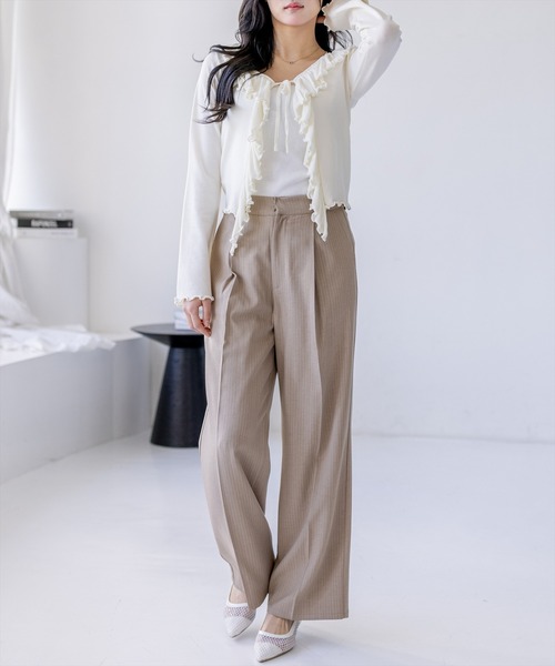 CLEAR BASIC（クリアベーシック）の「【低身長サイズ有/オフィス◎】ストライプワイドパンツ(セットアップ可)[スラックス/ハイウエスト/通勤/きれいめ]（スラックス・レディース・チャコールグレー/ベージュ/ライトグレー・F/PF）」の9枚目の写真