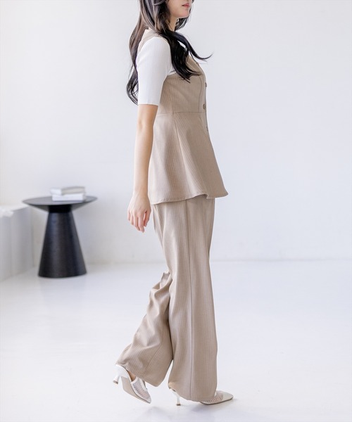 CLEAR BASIC（クリアベーシック）の「【低身長サイズ有/オフィス◎】ストライプワイドパンツ(セットアップ可)[スラックス/ハイウエスト/通勤/きれいめ]（スラックス・レディース・チャコールグレー/ベージュ/ライトグレー・F/PF）」の10枚目の写真