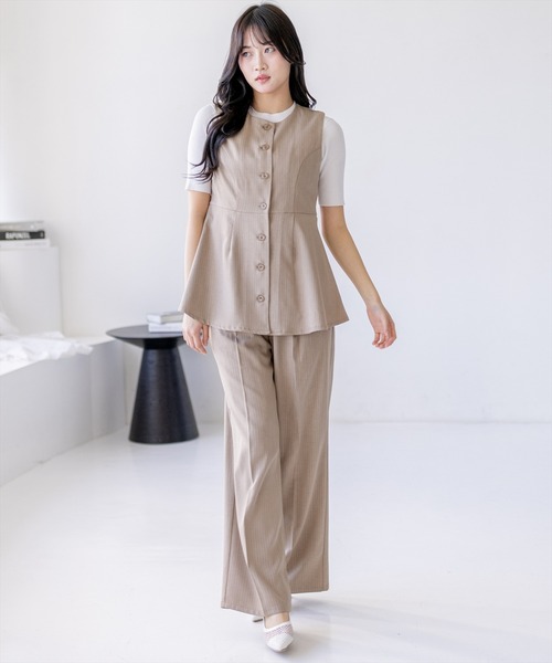 CLEAR BASIC（クリアベーシック）の「【低身長サイズ有/オフィス◎】ストライプワイドパンツ(セットアップ可)[スラックス/ハイウエスト/通勤/きれいめ]（スラックス・レディース・チャコールグレー/ベージュ/ライトグレー・F/PF）」の11枚目の写真