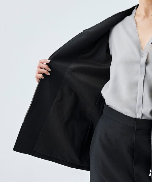 EDITION（エディション）の「ドライツイル ZIPジャケット（ノーカラージャケット・レディース・ブラック/チャコールグレー・34/36）」の8枚目の写真