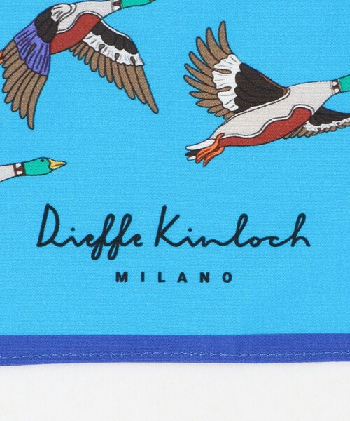UNITED ARROWS(ユナイテッドアローズ)の「<Dieffe Kinloch>Flock of ducks ハンカチ(バンダナ/スカーフ・メンズ・オレンジ/ターコイズブルー系・FREE)」の5枚目の写真