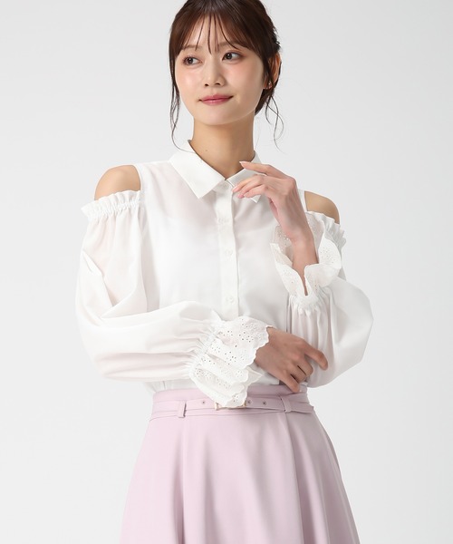 MISCH MASCH(ミッシュマッシュ)の「2026春夏新作 肩開き袖レースシャツブラウス(シャツ/ブラウス・レディース・ブルー/ピンク/ホワイト・フリ-)」の2枚目の写真