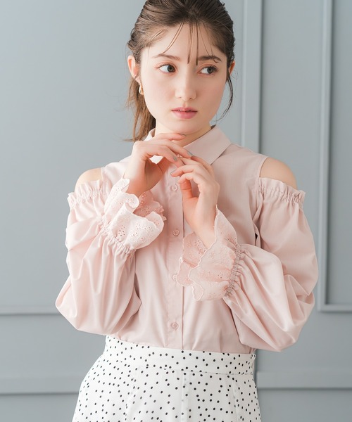 MISCH MASCH(ミッシュマッシュ)の「2026春夏新作 肩開き袖レースシャツブラウス(シャツ/ブラウス・レディース・ブルー/ピンク/ホワイト・フリ-)」の3枚目の写真