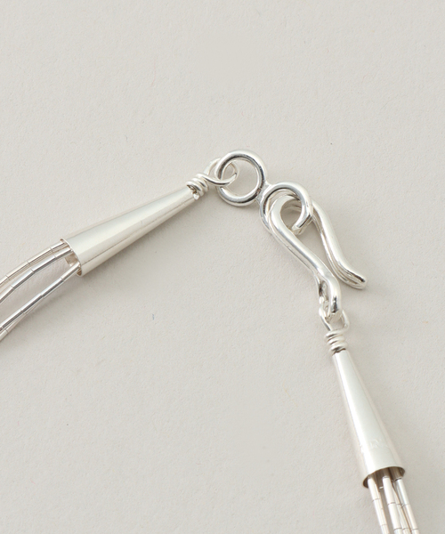 Native SilverStreams（ネイティブシルバーストリームズ）の「《追加》Native SilverStreams ネックレス5連 45cm NSS1005450（ネックレス・レディース・シルバー・FREE）」の4枚目の写真